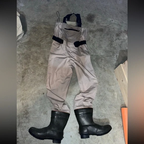 LL Bean Waders - Picture 5 of 11